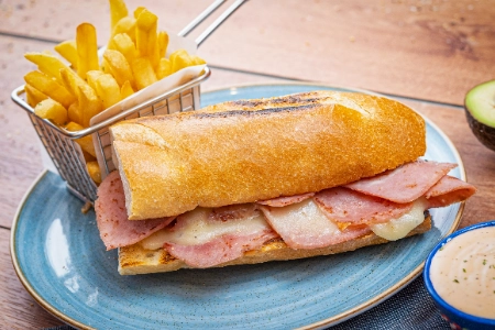 Sándwich de Jamon Y Queso