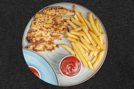 Tiras de Pollo con Papas Fritas